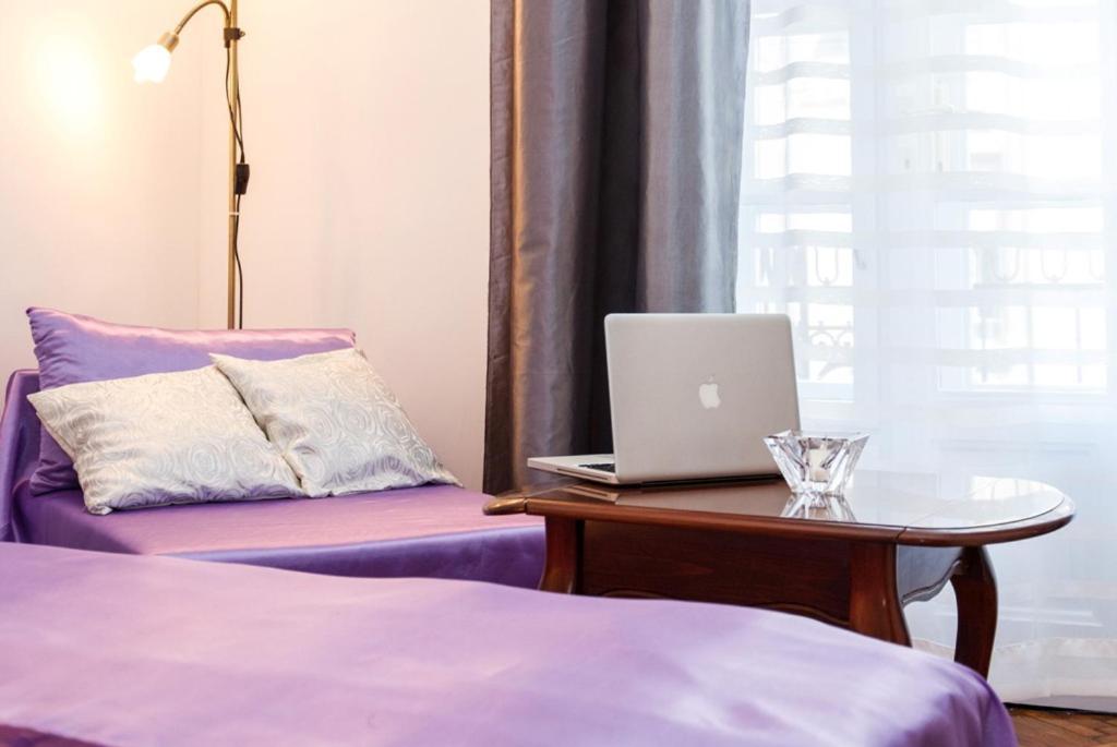 City Center Apartment With Balcony Beograd Eksteriør billede